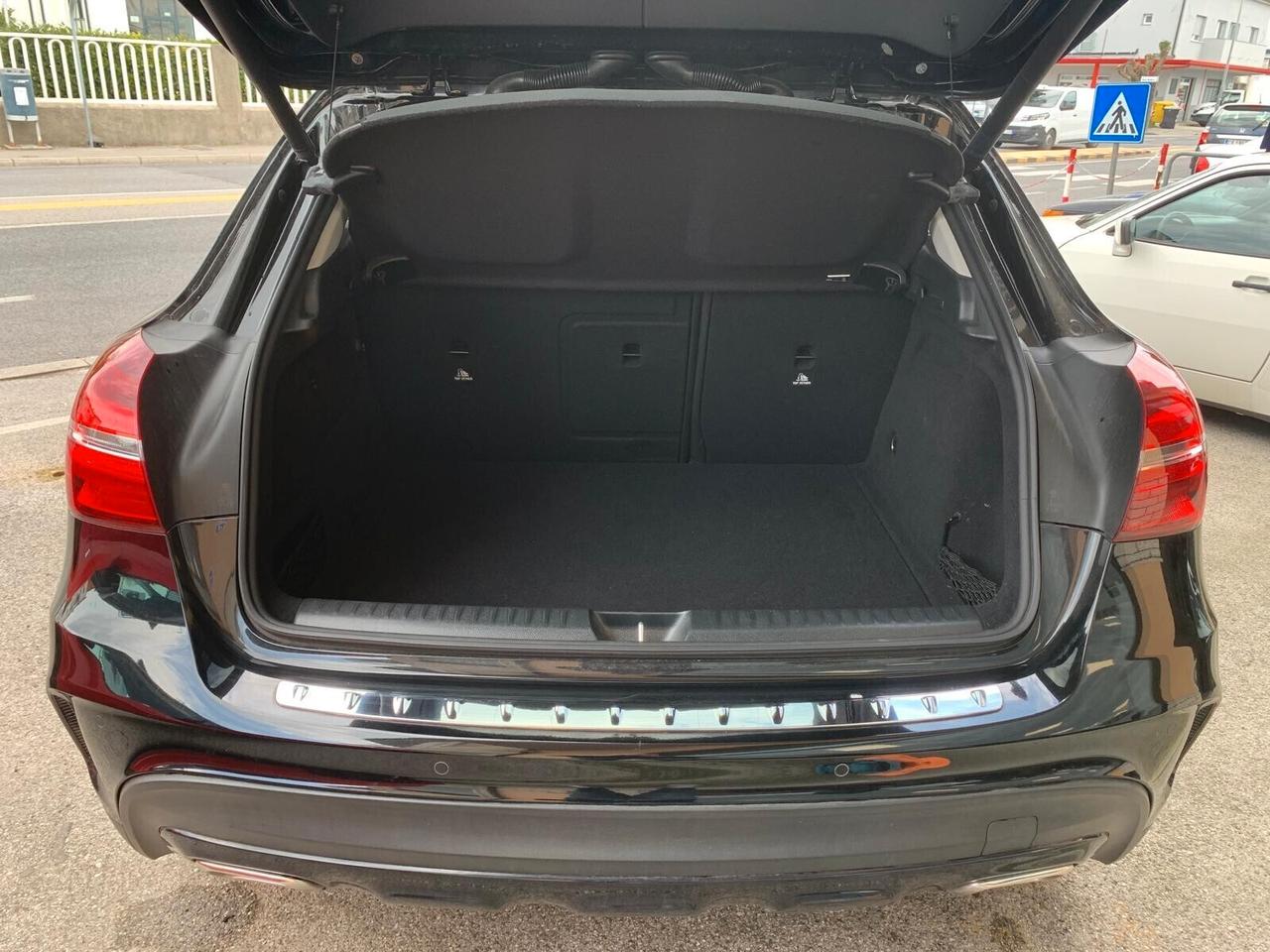 Mercedes-benz GLA 180 Premium Night Edition Tetto Full