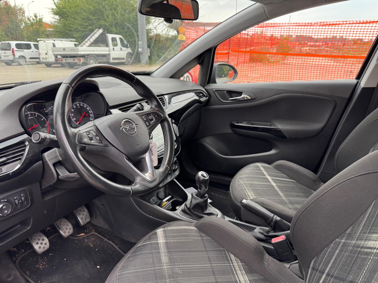 Opel Corsa 1.4 90CV GPL Tech 5 porte Innovation