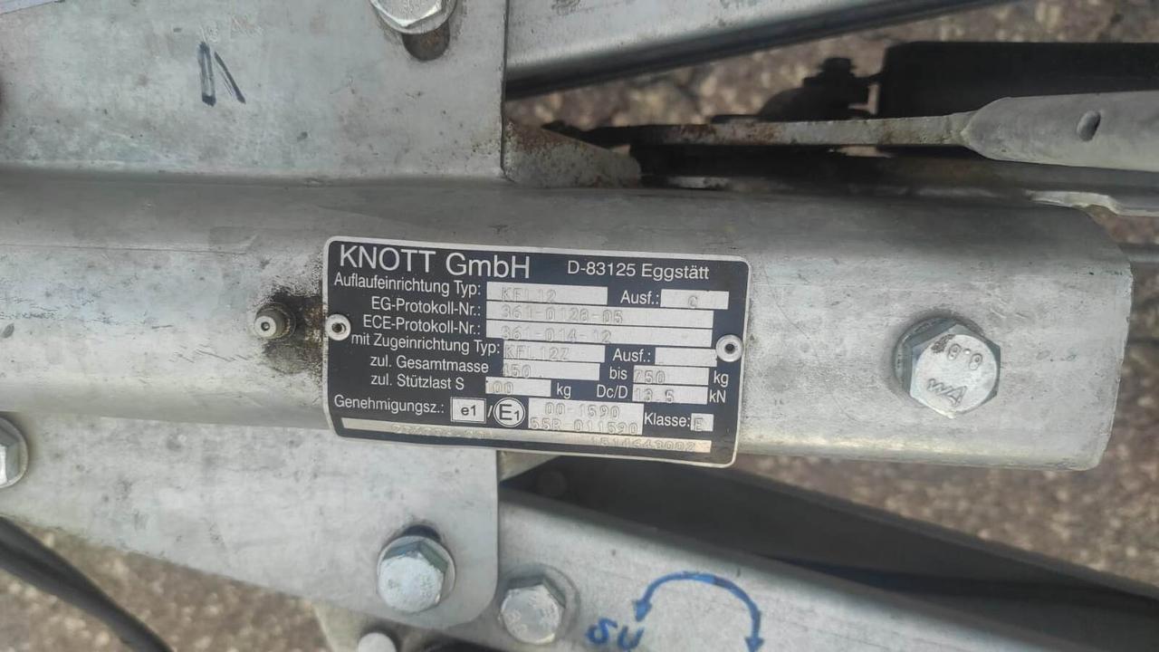 CARRELLO RIMORCHIO PER TRASPORTO COSE BETA 180