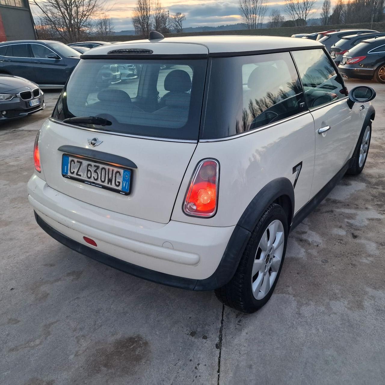 Mini 1.4 tdi One D Seven impeccabile , unica proprietaria