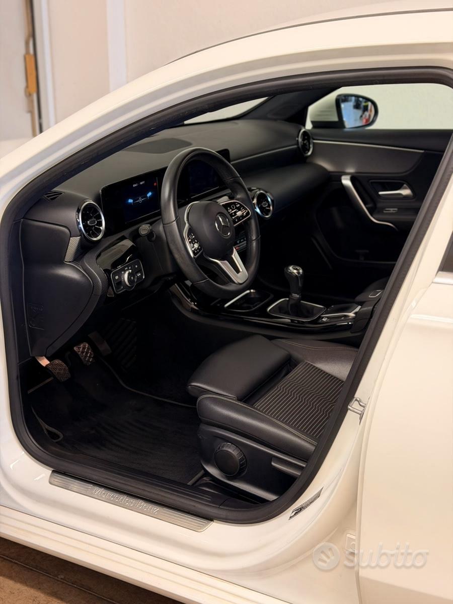 MERCEDES CLASSE A180D OK NEOPATENTATO