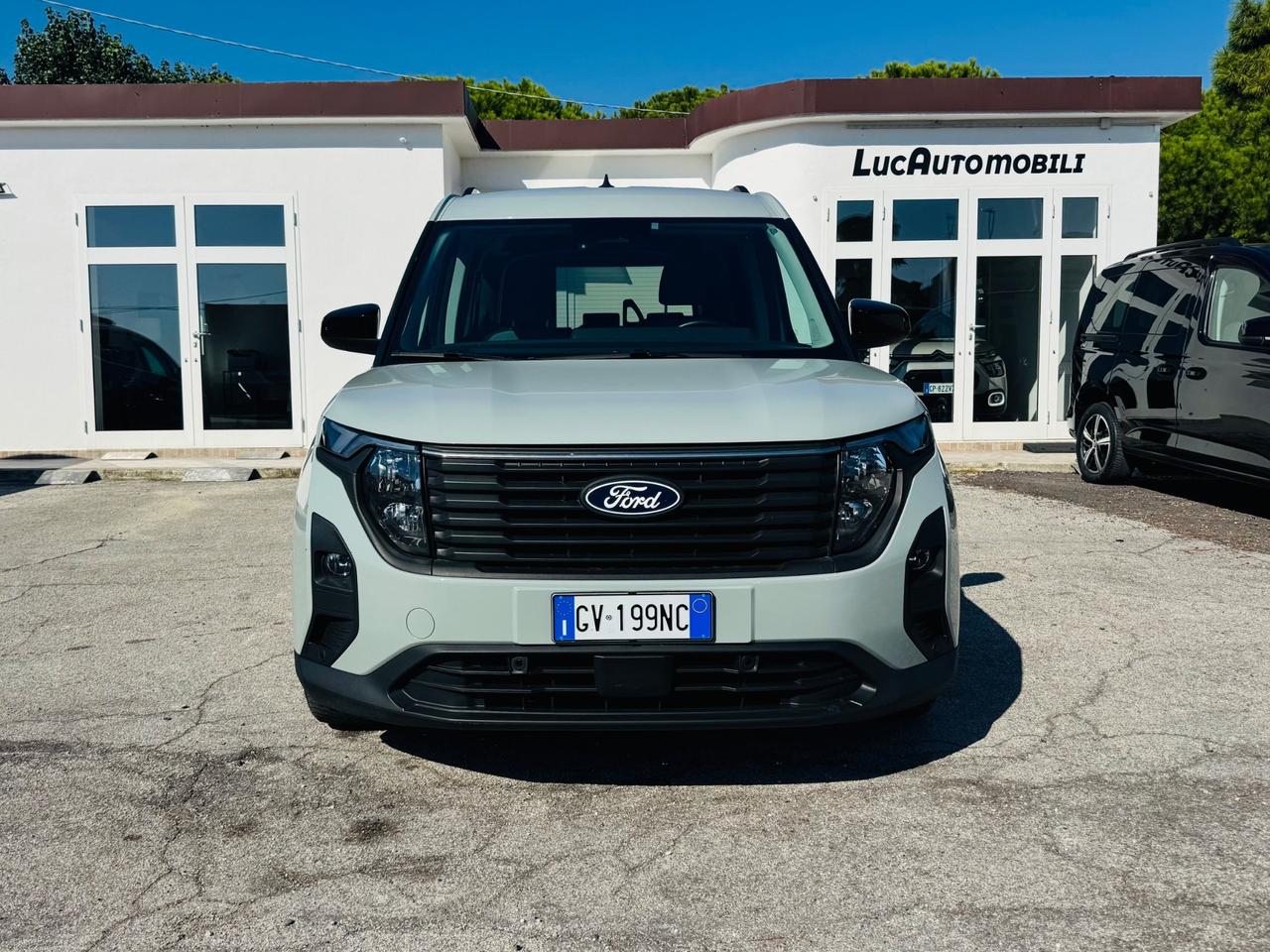 Ford Tourneo Courier 1.0 EcoBoost Active