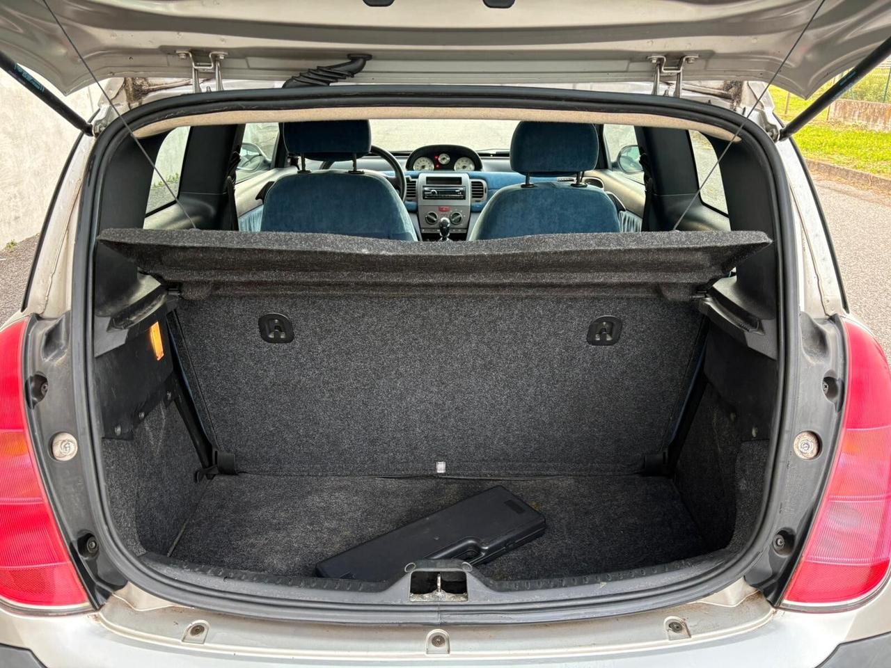 Lancia Ypsilon 1.2 Benzina 60CV NEOPATENTATI