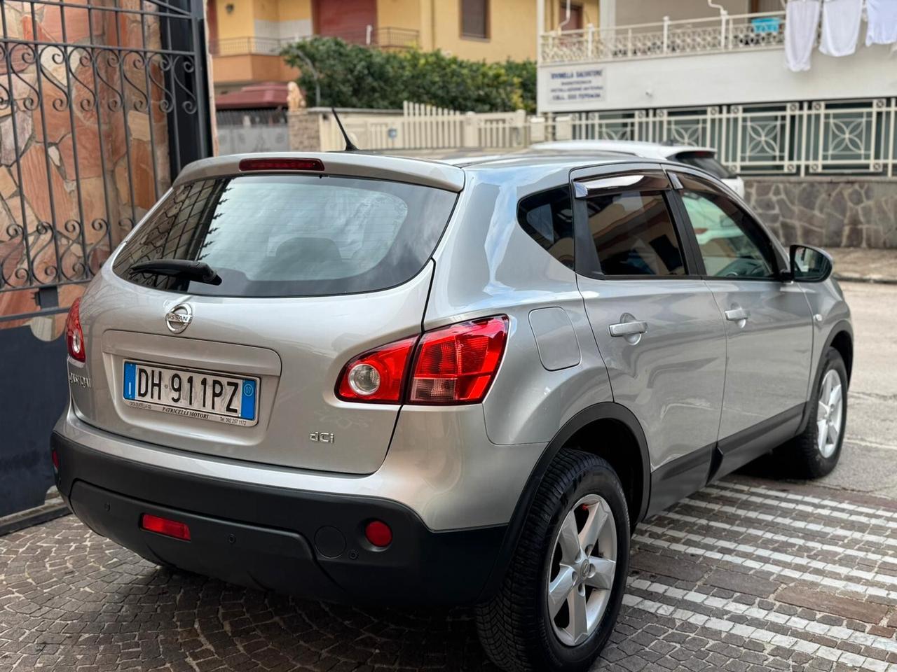 Nissan Qashqai 2.0 dCi DPF Tekna