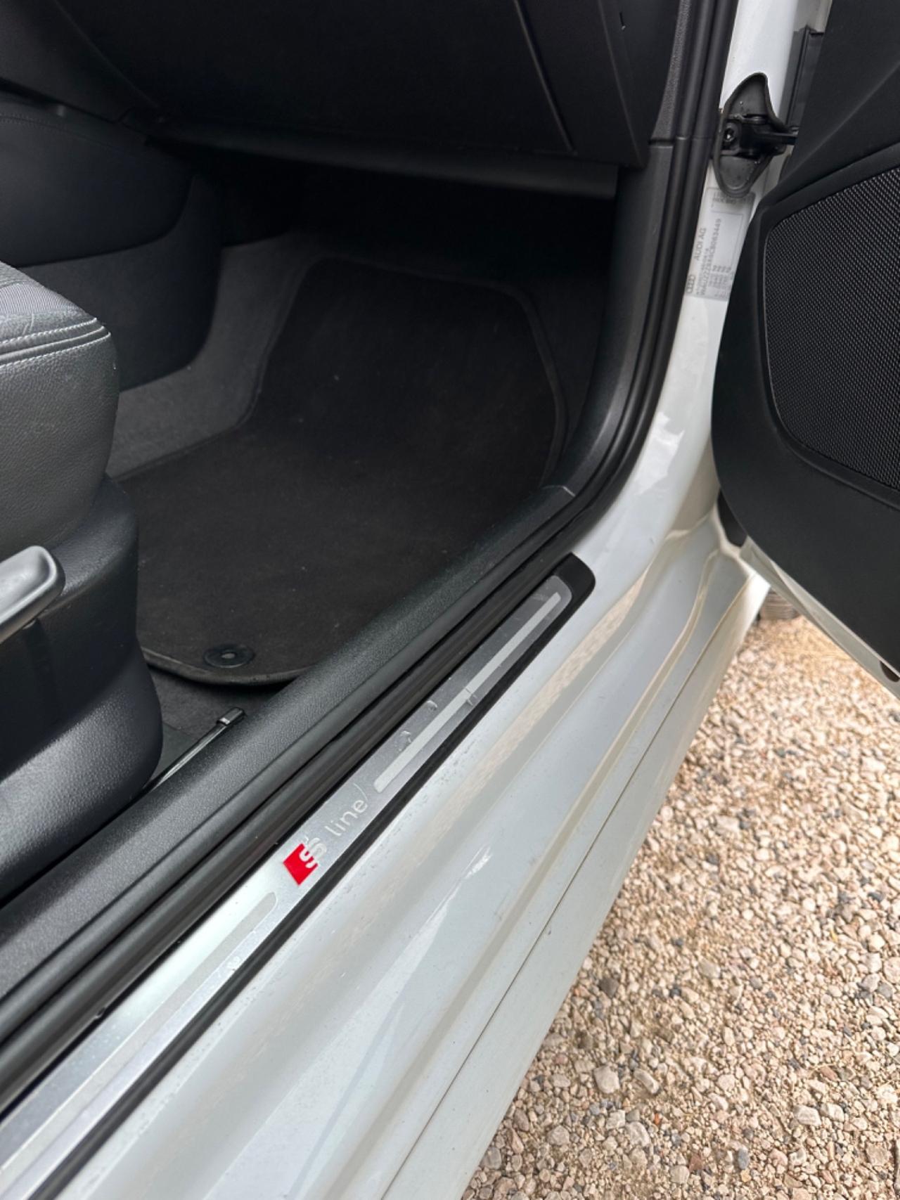Audi A1 1.6 TDI SLINE AUTOMAT KMCERT GARANZ UNICOPR