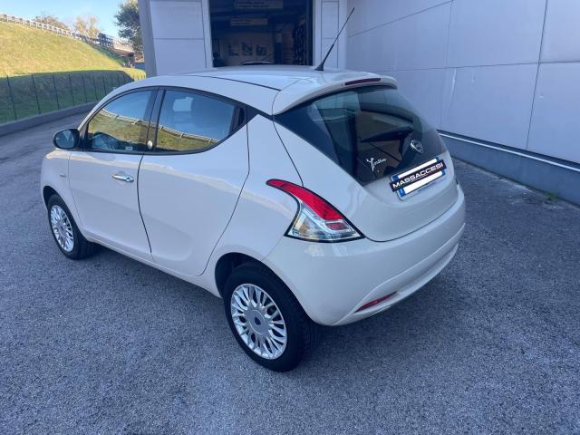Lancia Ypsilon 0.9 TwinAir 5p. Met.Eco. Gold