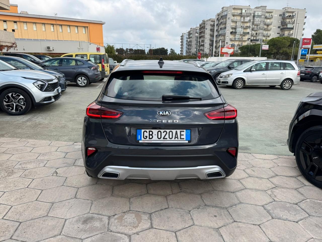 KIA XCEED 1.6 DIESEL MANUALE RETROCAMERA E SENSORI