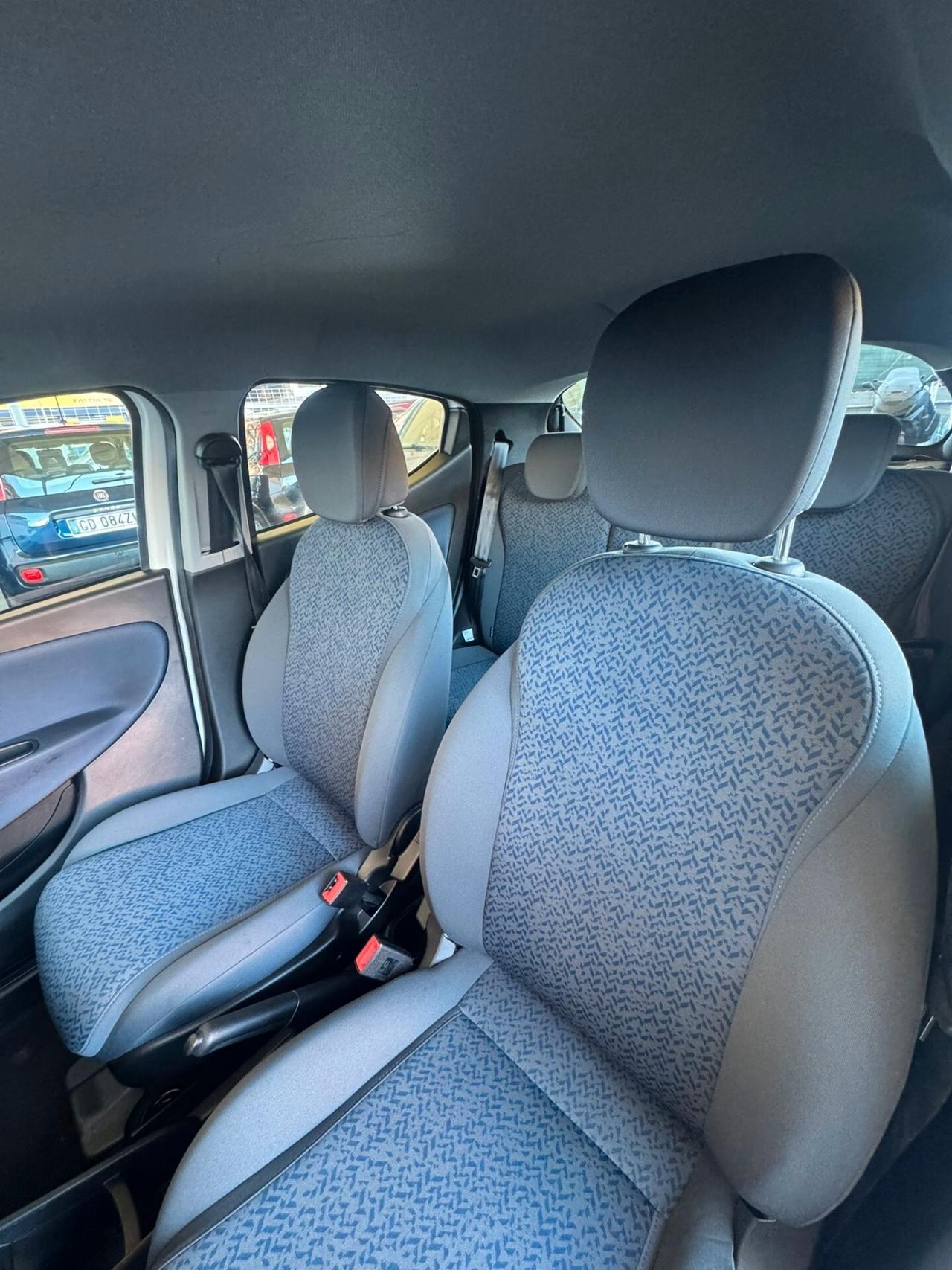 LANCIA YPSILON 1.0 HYBRID ORO **PREZZO REALE**