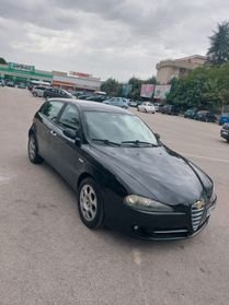 Alfa Romeo 147 1.9 JTD M-JET 16V 5 porte Dist.