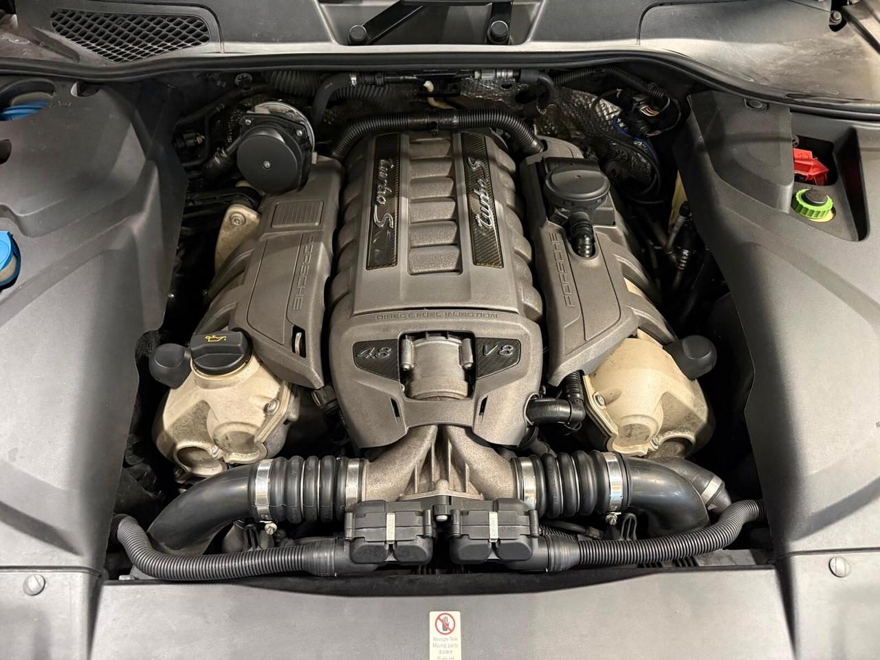 Porsche Cayenne 4.8 Turbo S