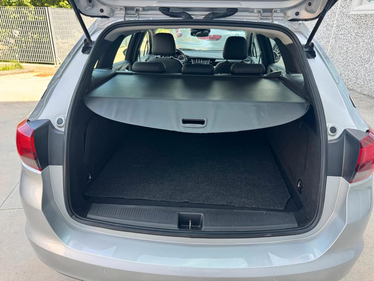 Opel Astra 1.4 Turbo 110CV EcoM Sports Tourer Dynamic