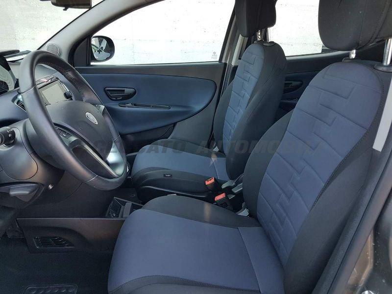Lancia Ypsilon Ypsilon 1.0 firefly hybrid Platino s&s 70cv