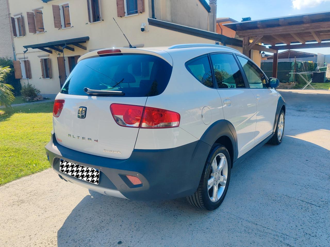 Seat Altea Freetrack 2.0 TDI 4x4 2012