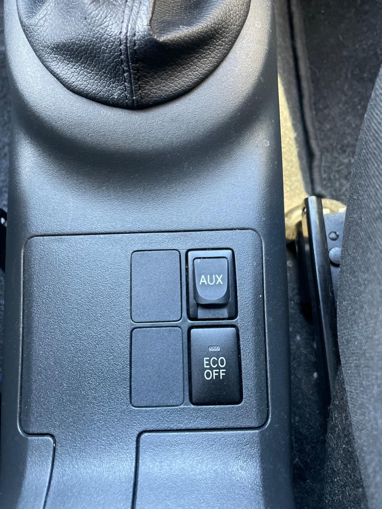 Toyota Yaris 1.3 5 porte M-MT Sol