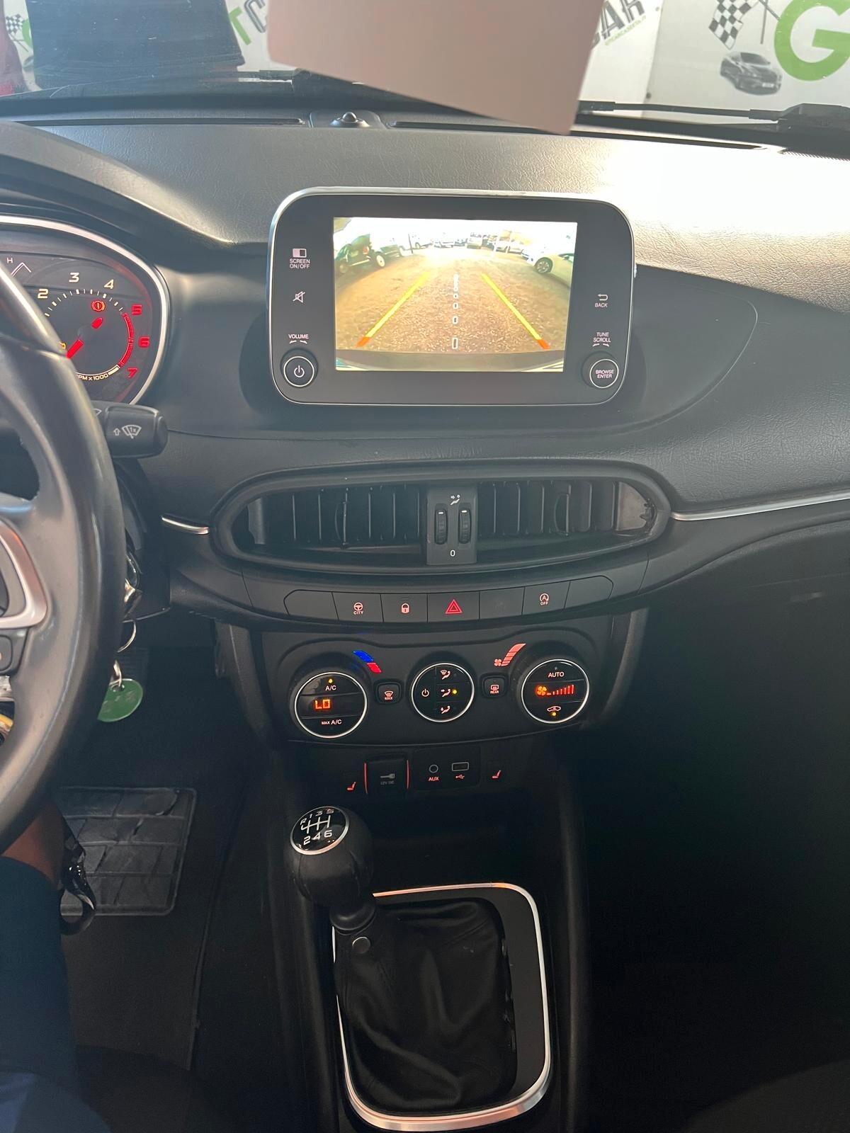 Fiat Tipo 1.6 Mjt S&S SW Lounge