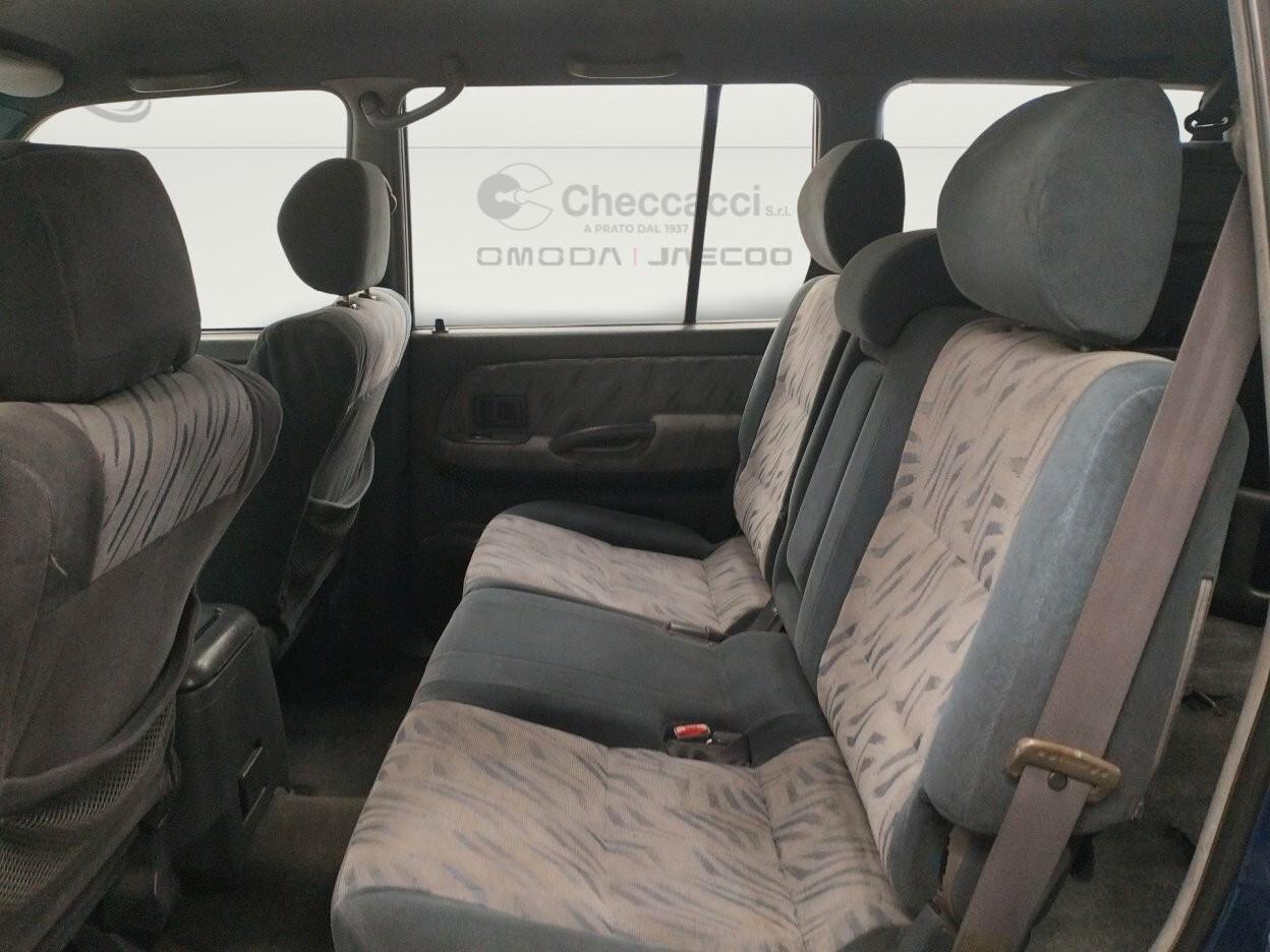 Toyota Land Cruiser * 7 POSTI * kdj95 5p 3.0 GX