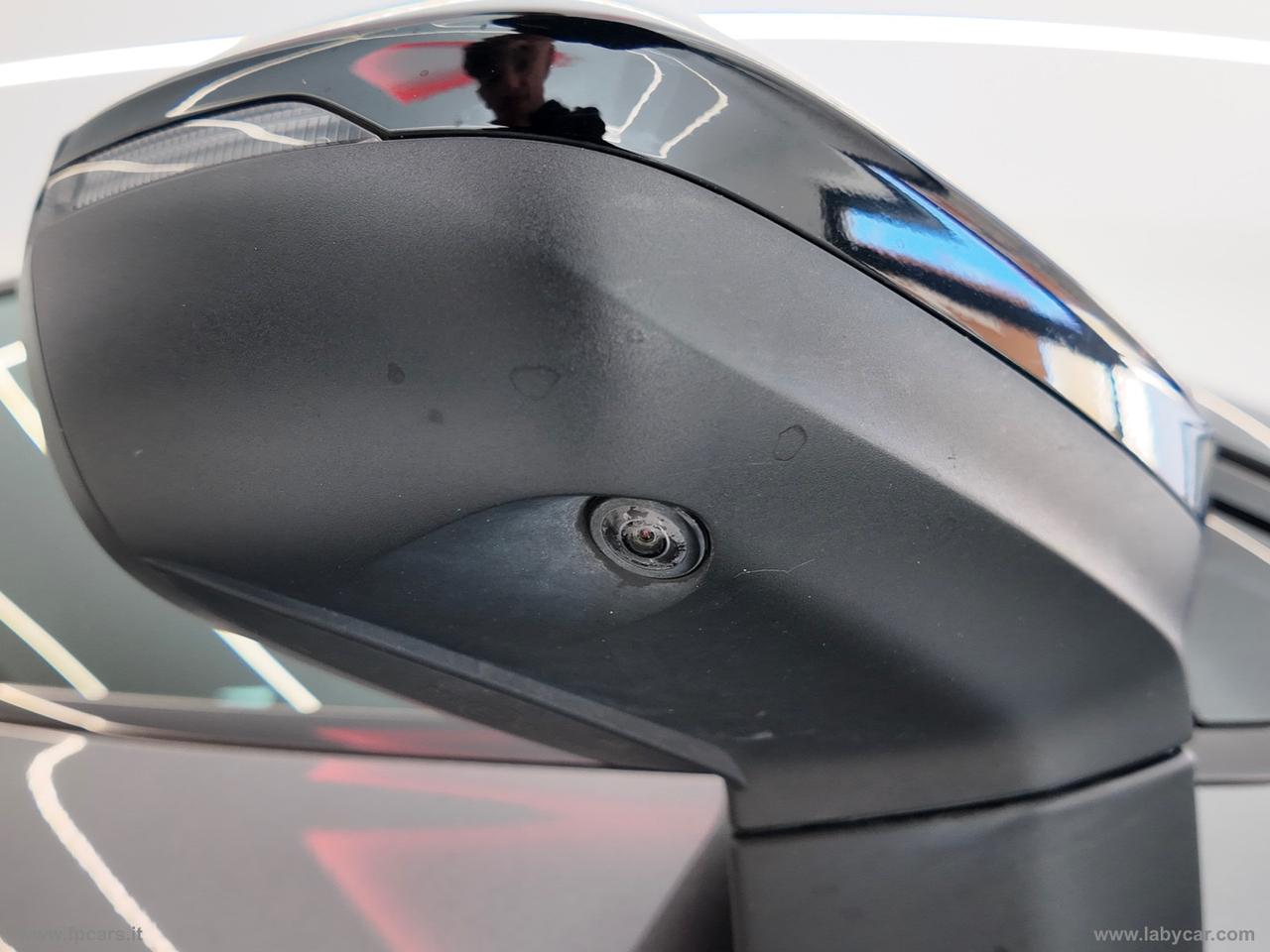 AUDI Q3 35 TDI S tronic S line edit. IDENTITY BLACK