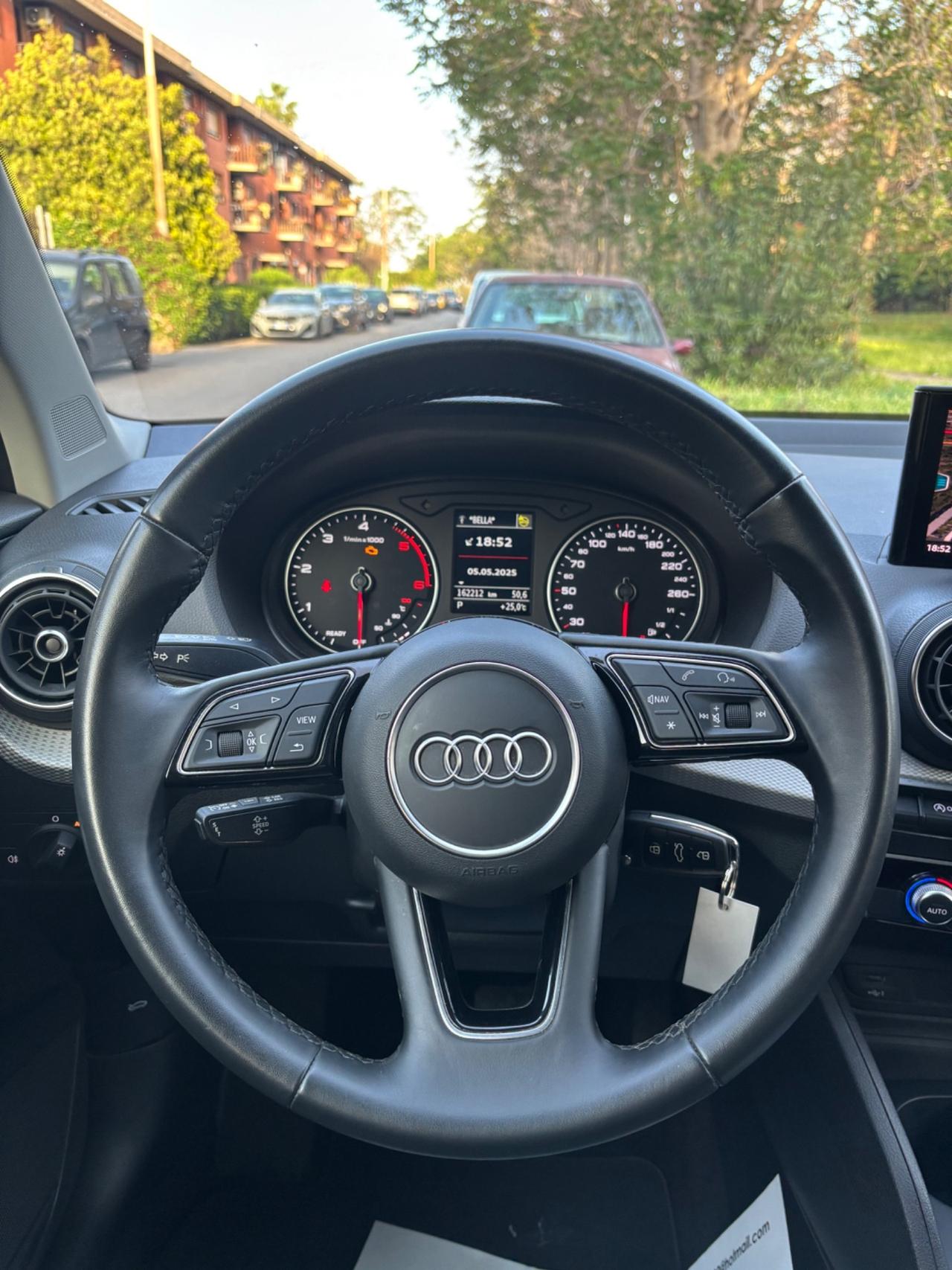 Audi Q2 2022 automatica
