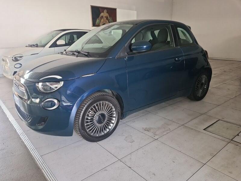 FIAT 500 Electric Icon