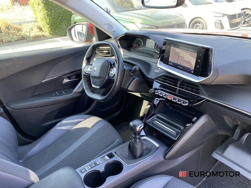 Peugeot 2008 1.2 PureTech Allure Navi Pack