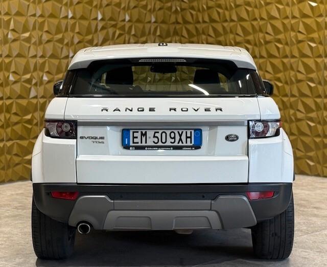 Land Rover Range Evoque 2.2 TD4 5p. Pure