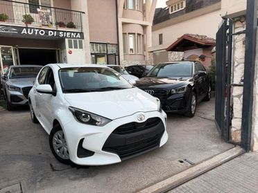 Toyota Yaris 1.0 benzina
