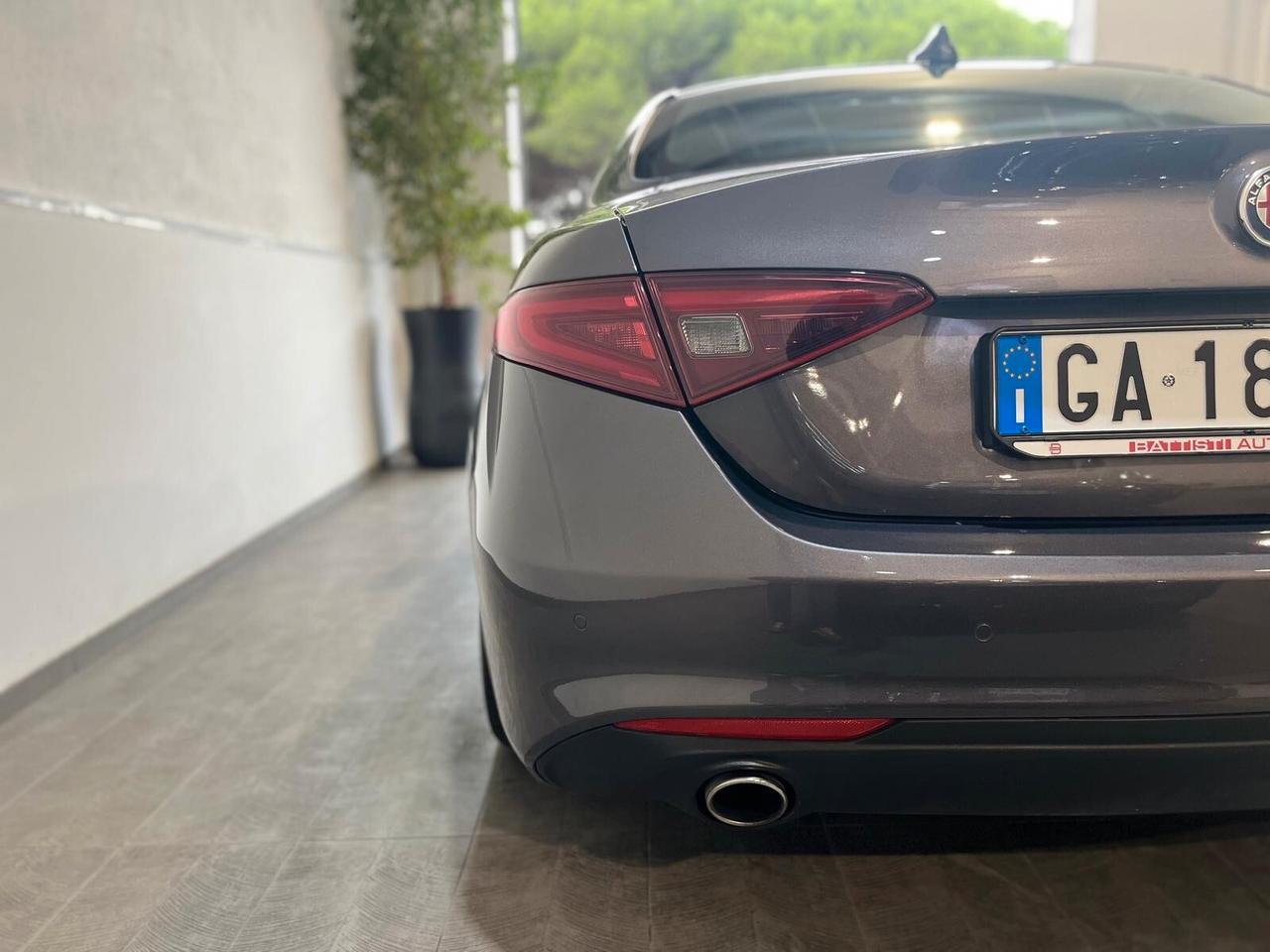 ALFA ROMEO GIULIA 2.2 T AT8 03/2020 64MILAKM UNICOPROPRIETARIO