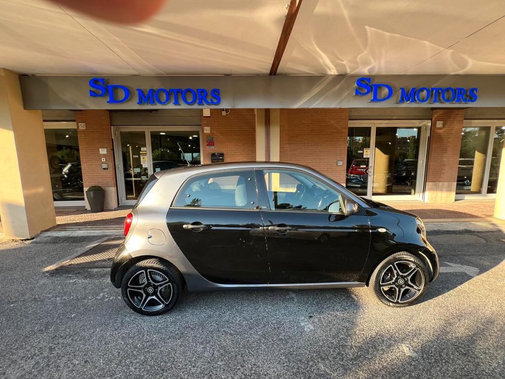 Smart forfour 0.9 t Passion 90cv twinamic *Promo SD 2025*