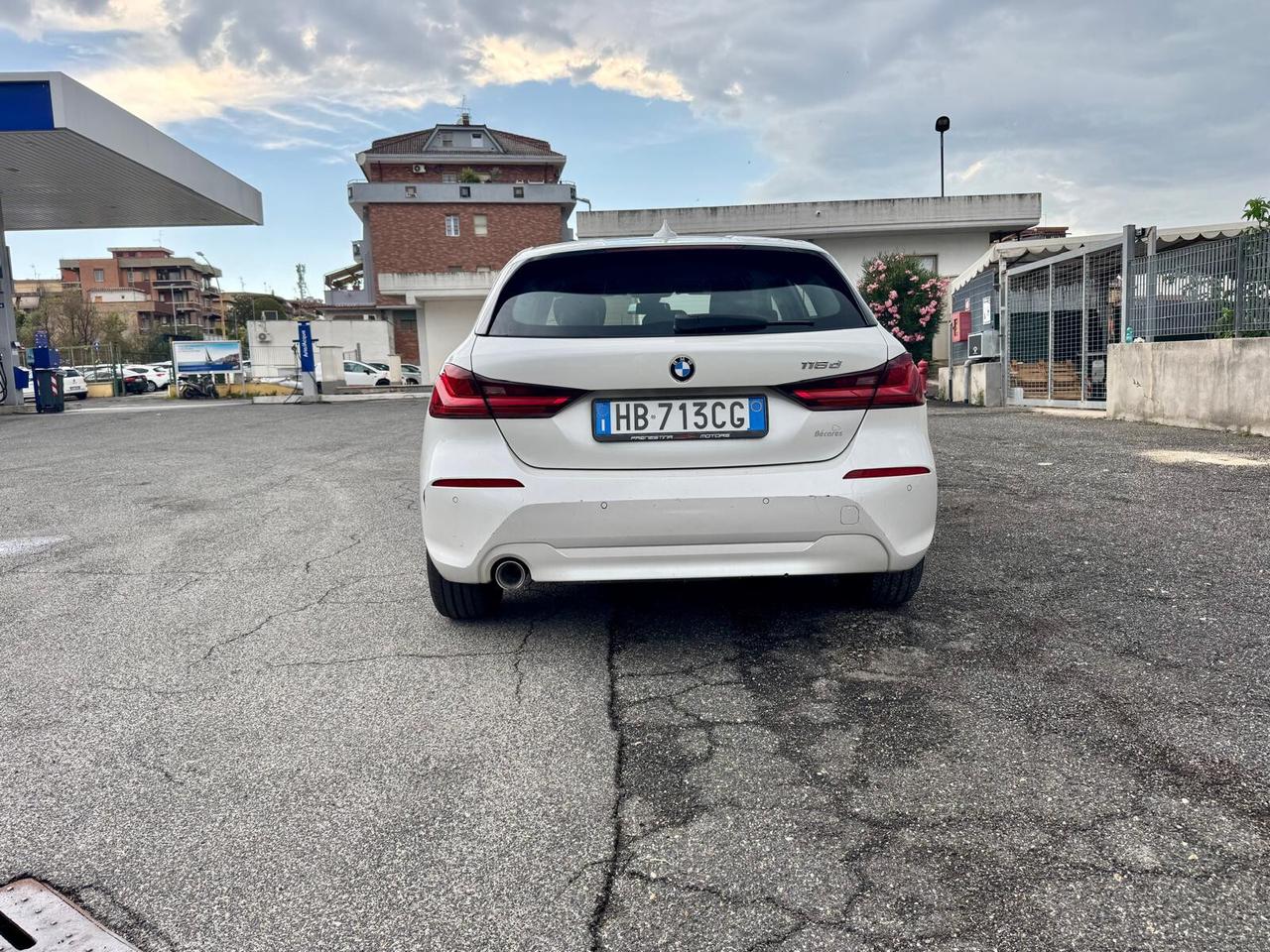 Bmw 116 116d 5p. Advantage