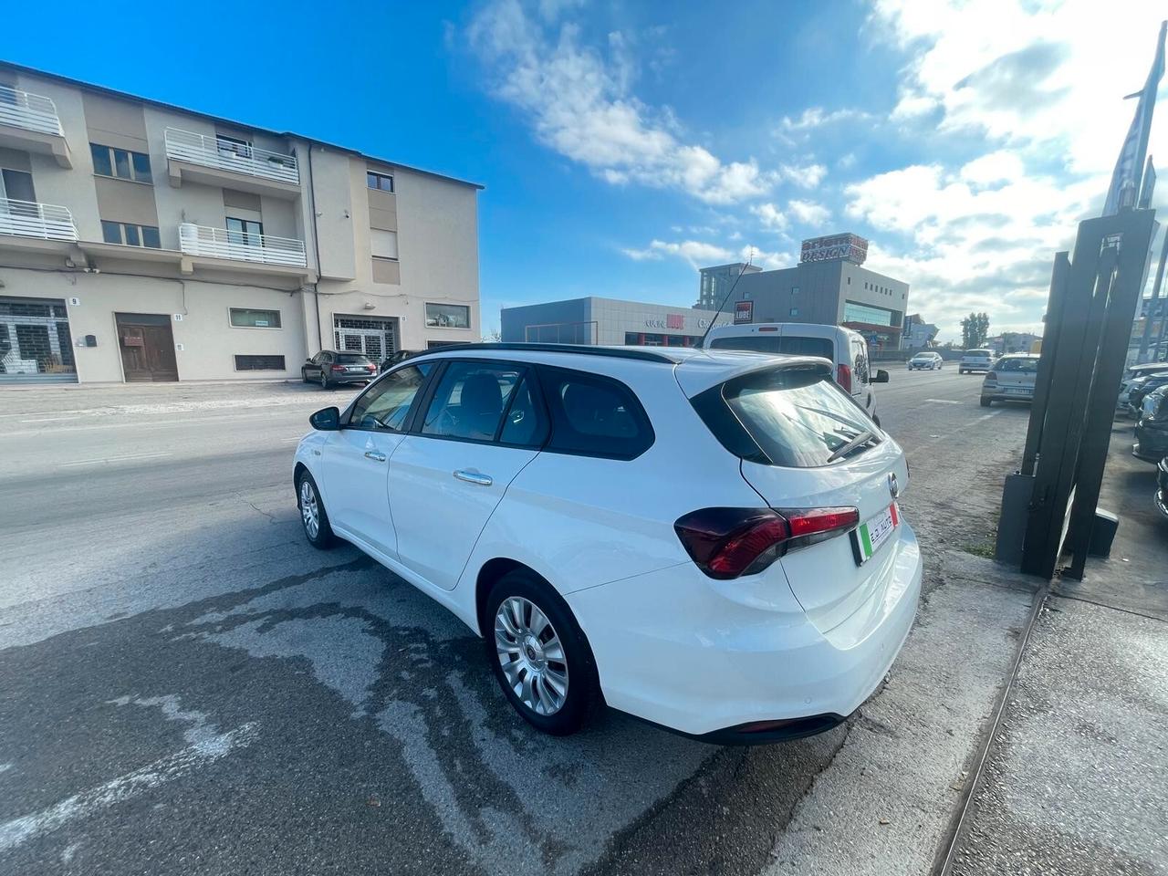 Fiat Tipo 1.6 Mjt S&S SW Lounge