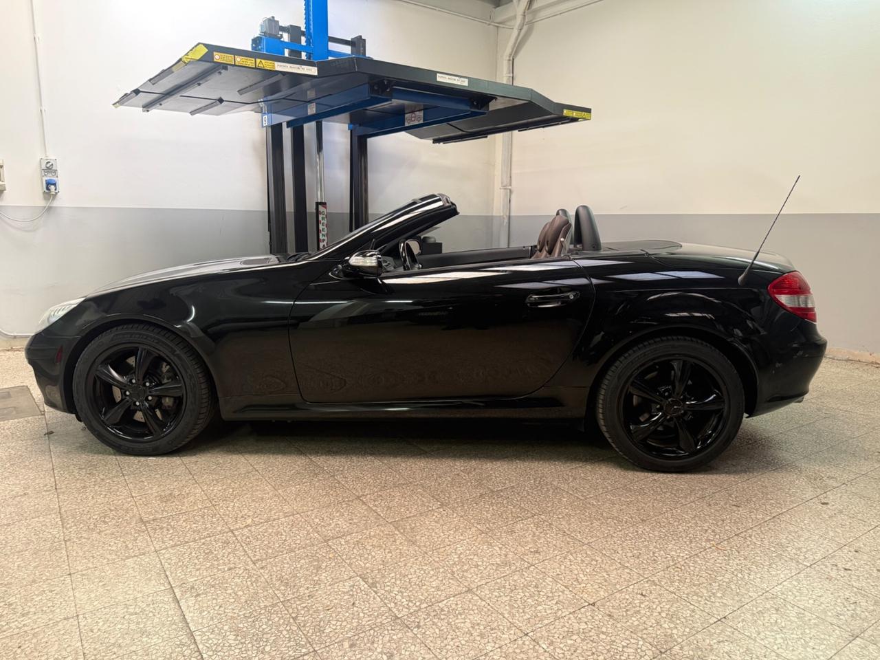 Mercedes-benz SLK 350 FULL-ASI-INTERNO.MARRONE-CAPOTE REVIS.-COND TOP