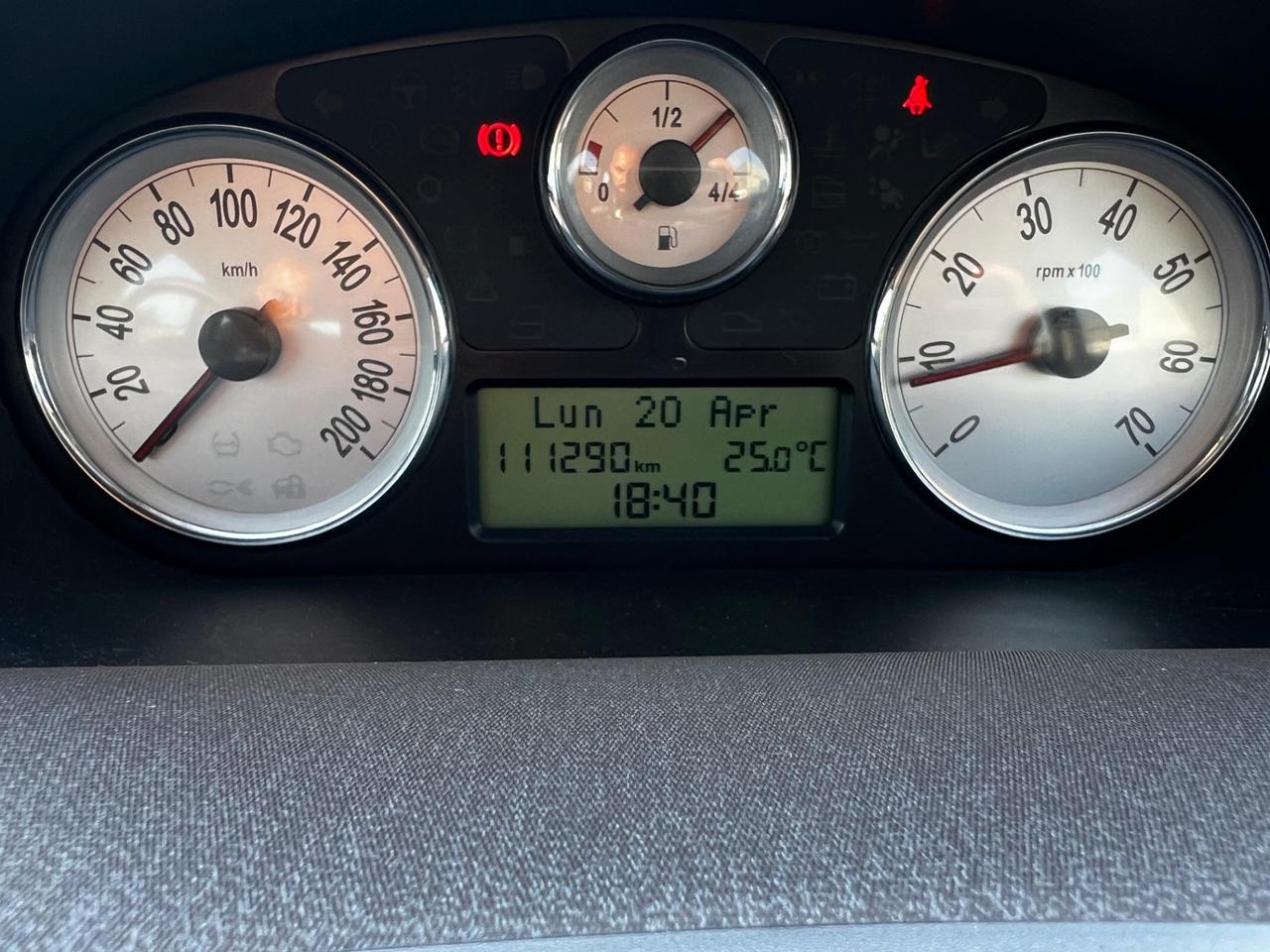 Lancia Ypsilon 1.4 Platino Ecochic GPL