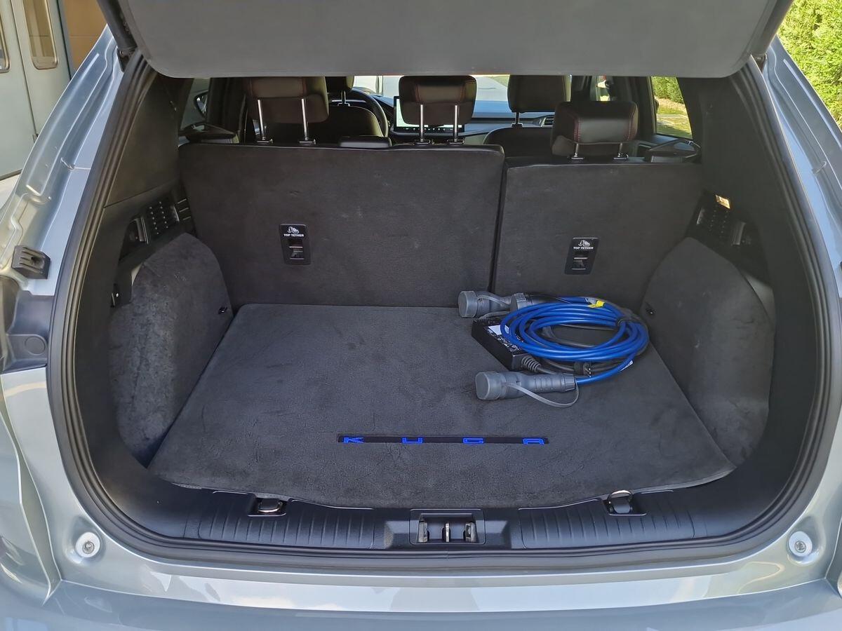 FORD KUGA 2.5 PLUG-IN HYBRID 2WD AUTOMATICA ST-LINE