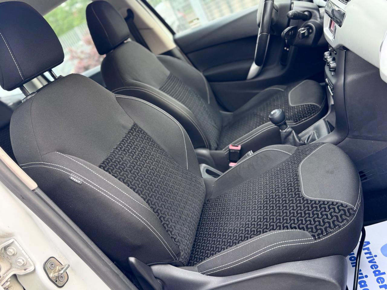 Citroen C3 1.1 Benzina 60cv Neopatentati 2012