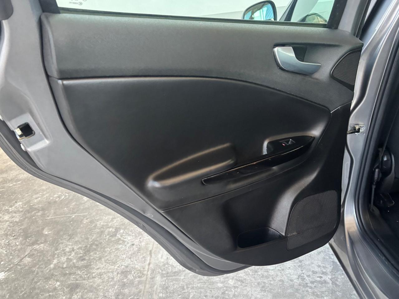 Alfa Romeo Giulietta 1.6 JTDm-2 105 CV Distinctive