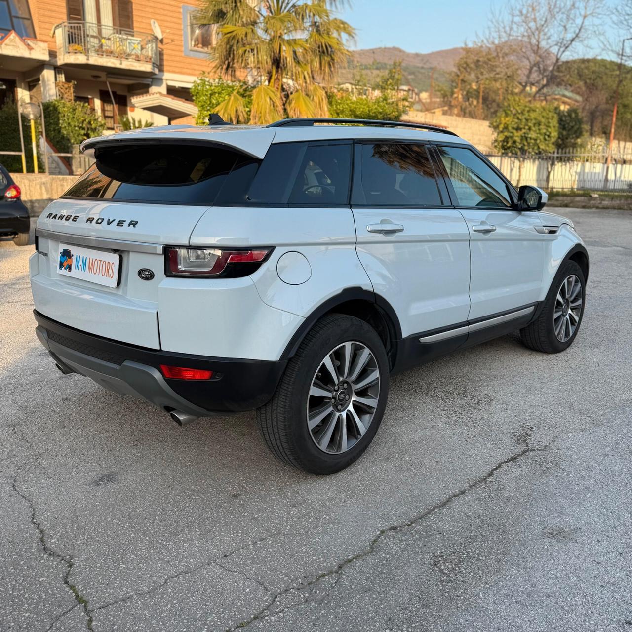 Land Rover Range Evoque 2.0 TD4 180 CV 5p. Pure