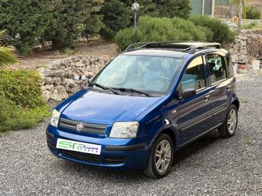 Fiat Panda 1.2 TETTO PANORMAICO GANCIO DI TRAINO