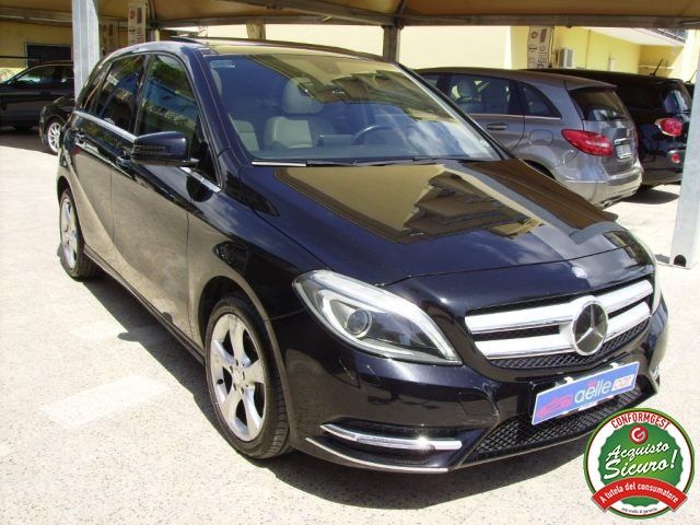 MERCEDES-BENZ B 180 CDI Premium