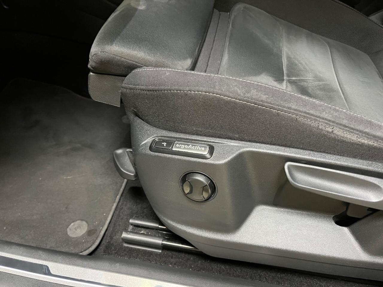 Volkswagen Tiguan 2.0 TDI 150 CV DSG Elegance