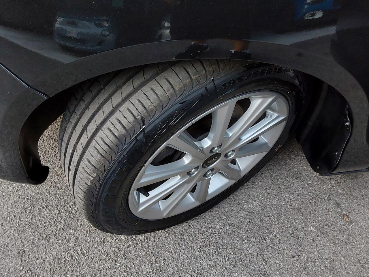 Ford B-Max 1.5 TDCi 75 CV Titanium KM 64.000