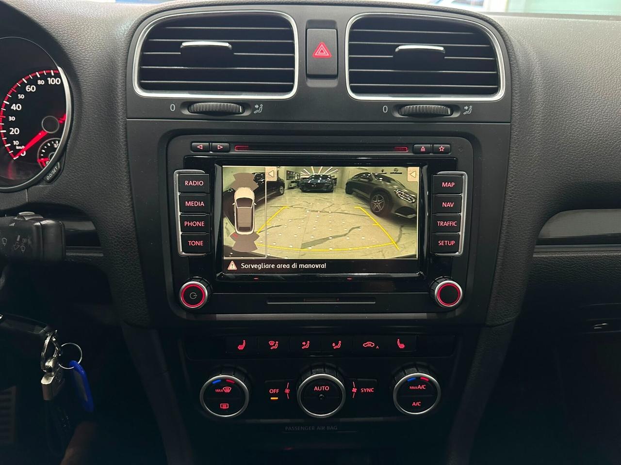 Volkswagen Golf GTI Cabrio 2.0 TFSI