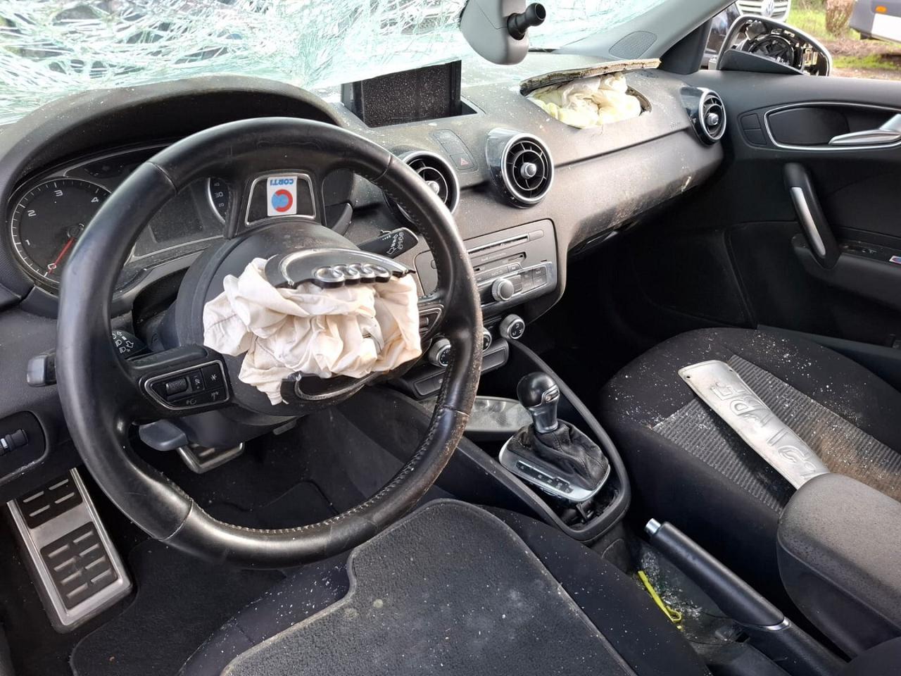 AUDI A1 SBK S-LINE AUT 2017 SINISTRATA