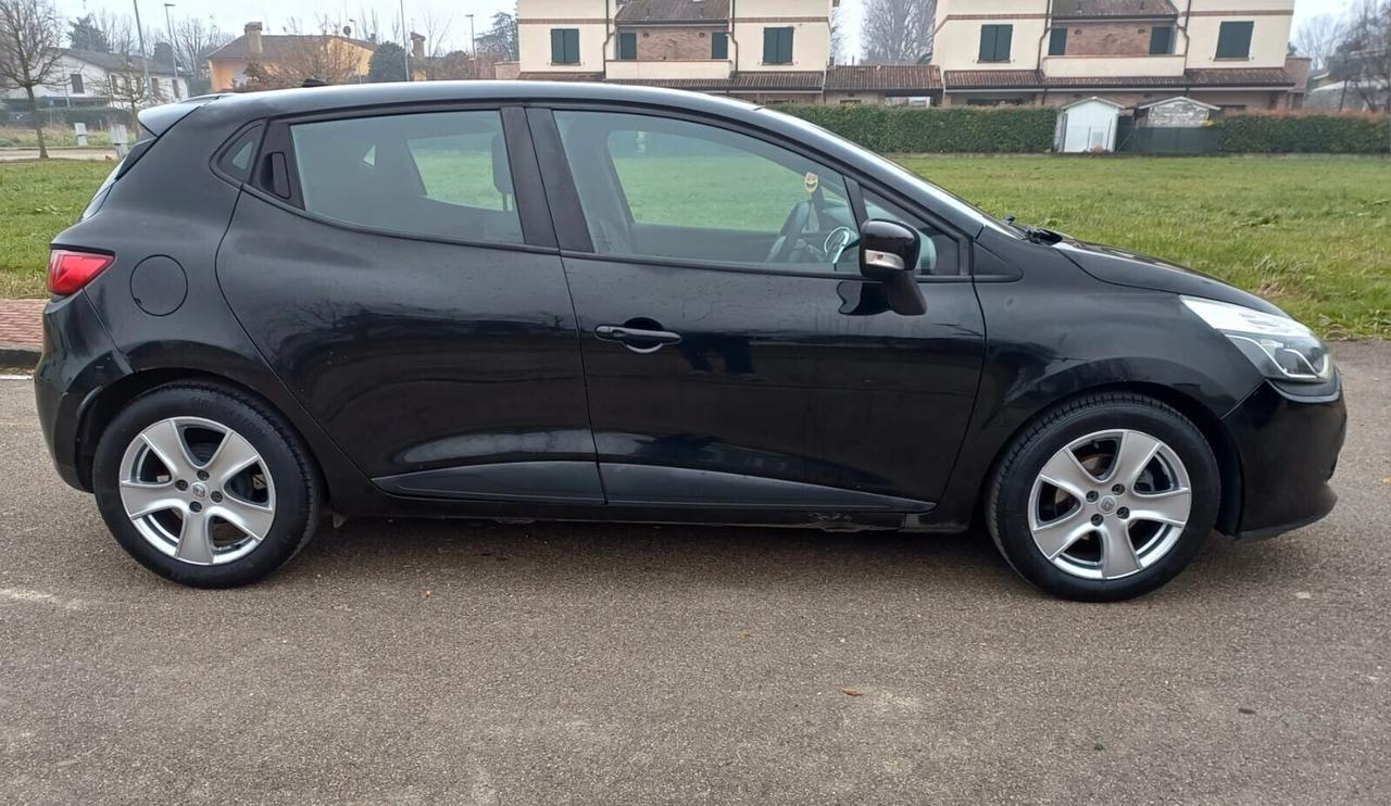 Renault Clio 1.2 75CV GPL 5 porte Live