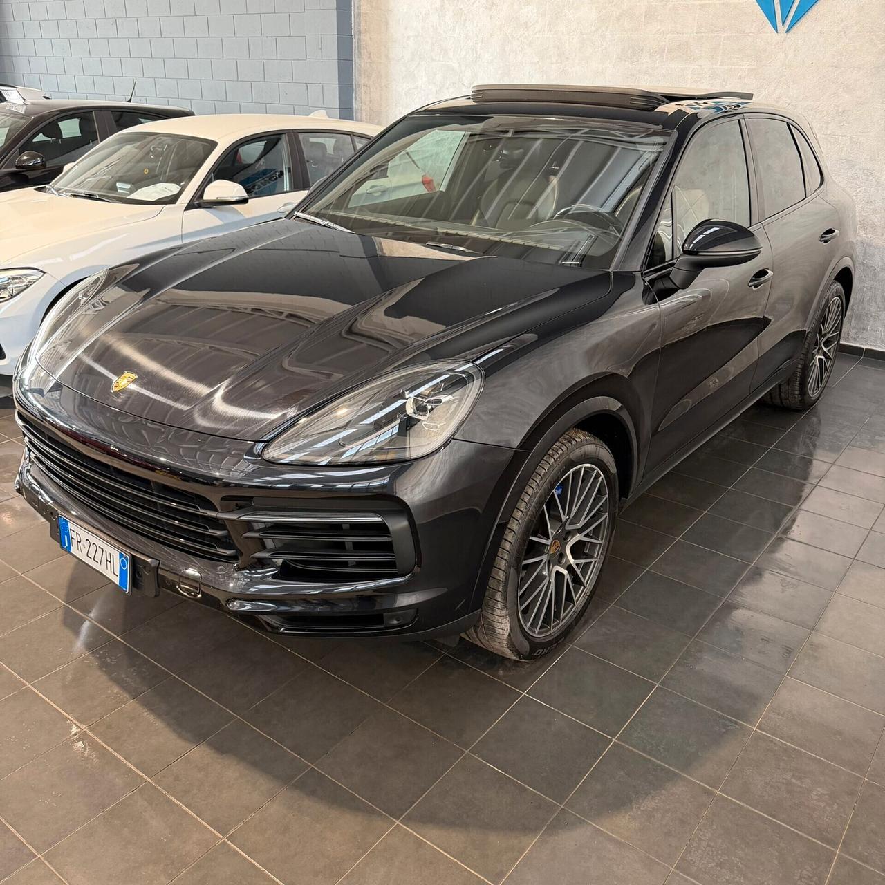 Porsche Cayenne 3.0 V6 BENZINA TIPTRONIC FULL OPTIONALS