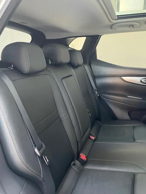 Nissan Qashqai 1.7 dCi 150 CV 4WD CVT Tekna