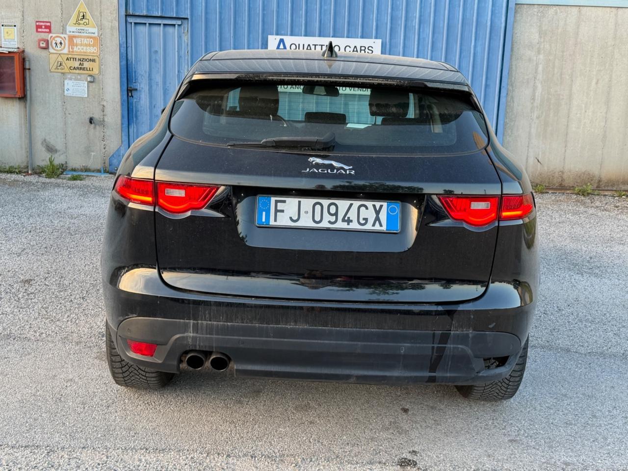 Jaguar F-Pace 2.0 D 180 CV Prestige