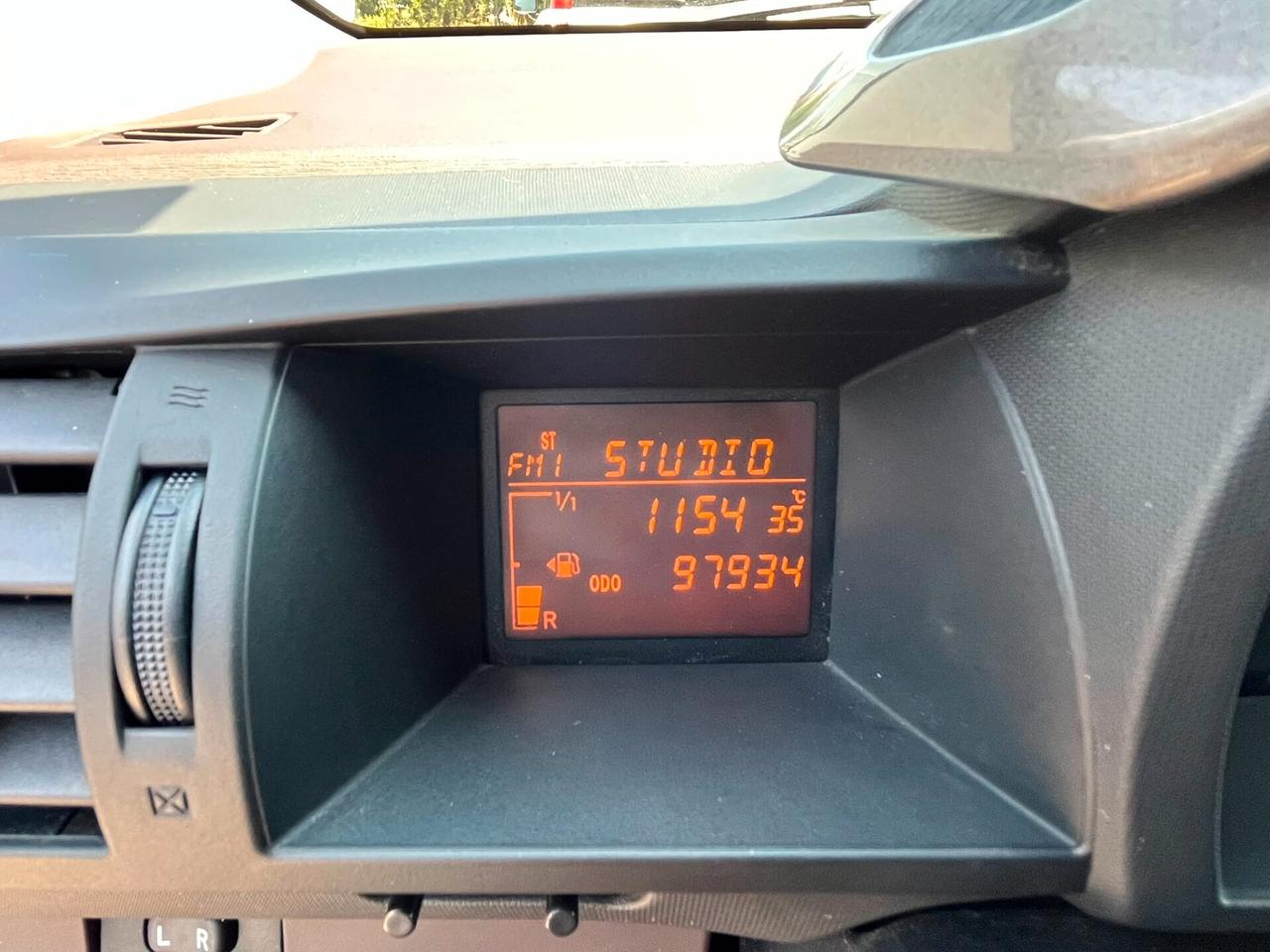 Toyota iQ 1.0 Sol
