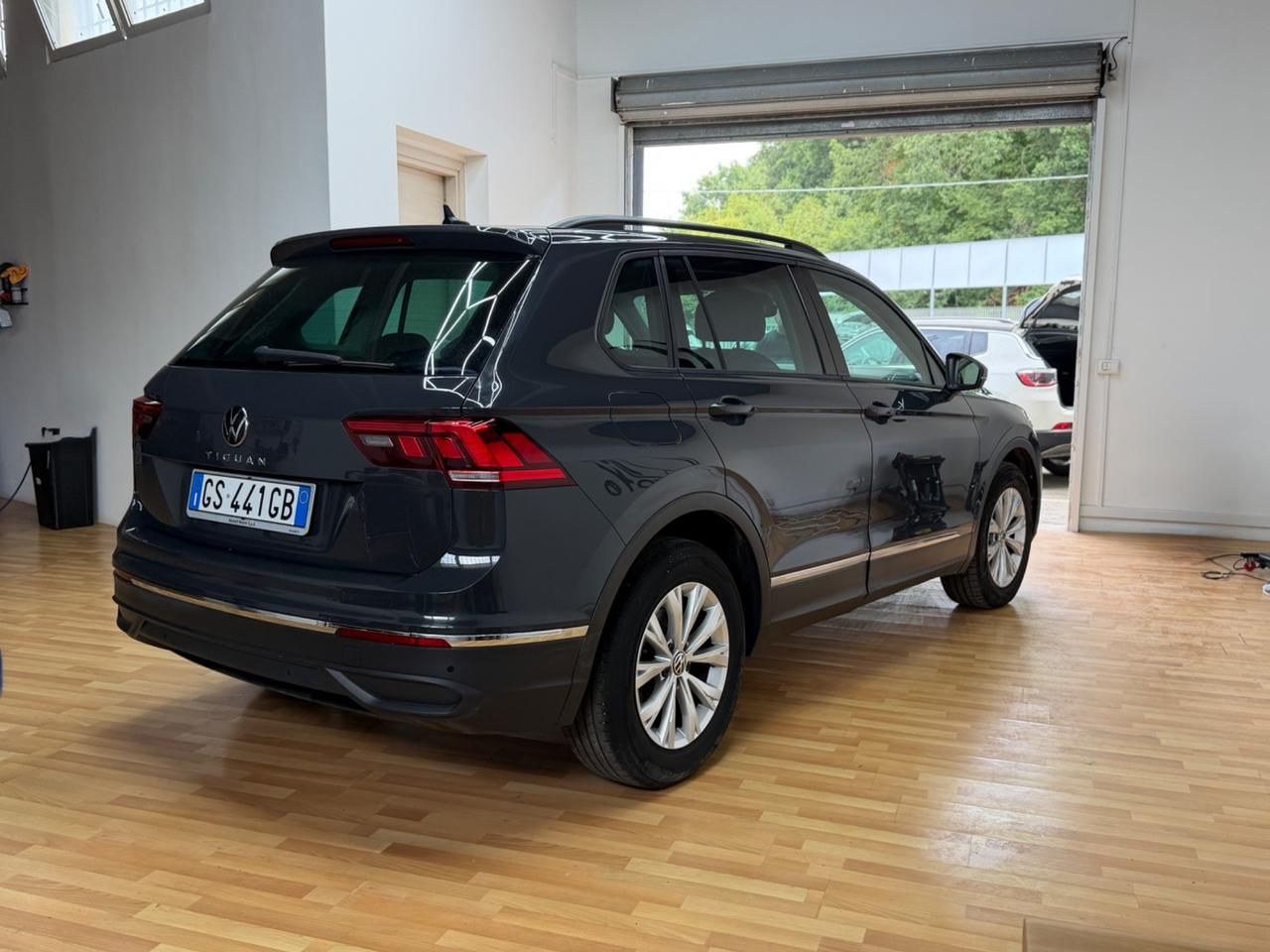 Volkswagen Tiguan 2.0 TDI 150 CV SCR DSG R-Line