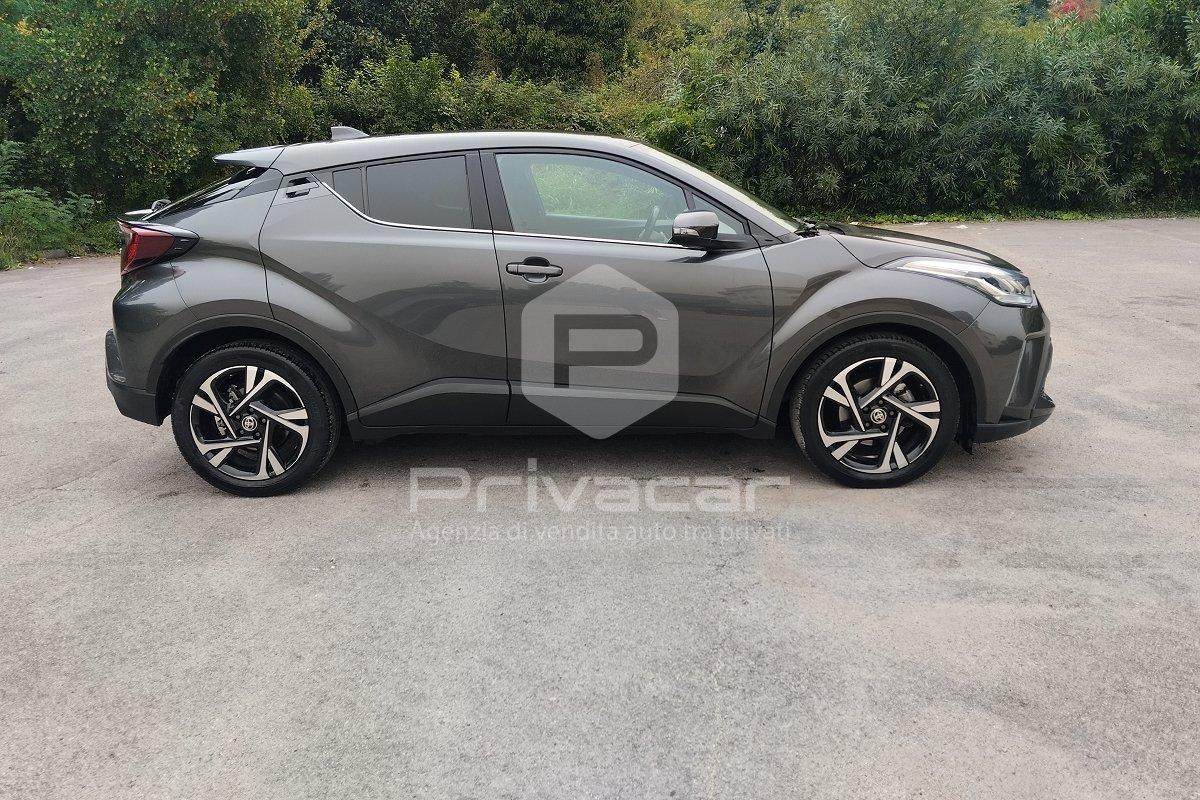 TOYOTA C-HR 1.8 Hybrid E-CVT Trend