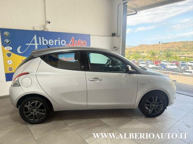 LANCIA Ypsilon 0.9 TwinAir 85 CV 5 porte S&S Platinum